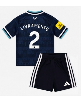 Newcastle United Tino Livramento #2 Maglia Gara Trasferta Repliche 2026-27 Bambino Maniche Corte Newcastle United Tino Livramento #2 Maglia Gara Trasferta Repliche 2026-27 Bambino Maniche Corte